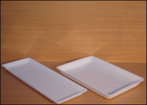 Materiel boucherie: plateau en plexiglas blanc